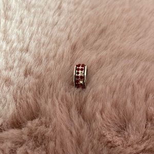 Brighton Oval Stone Red Spacer 1